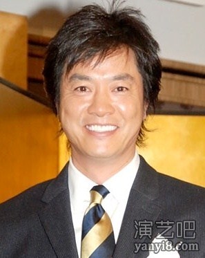 日本男演员带小三开房吸毒被捕