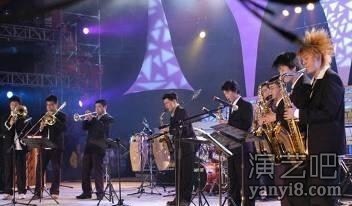 九江演艺公司激光舞沙画魔术杂技模仿秀乐队歌手表演