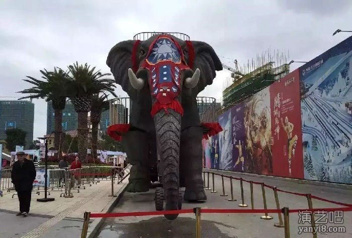 五一仿真机械大象租赁泰国机械大象巡游表演