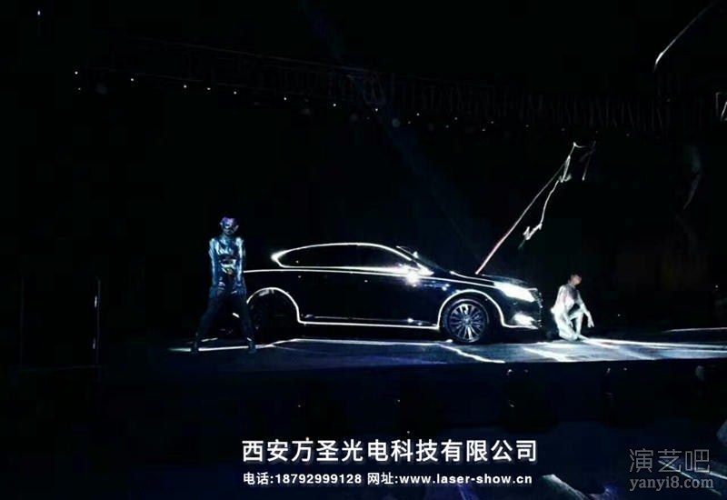 敢想敢超越，哈尔滨传祺GA8上市发布会，车体激光秀揭幕