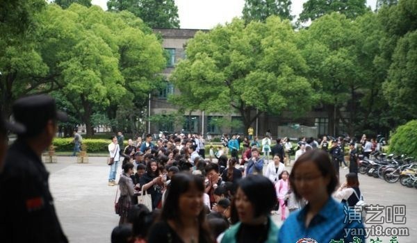 隽秀苏州 花雨缤纷——中国经典舞剧《丝路花雨》在苏州大学震撼上演