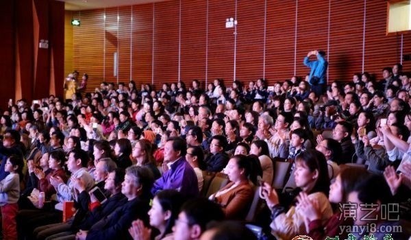 中国经典舞剧《丝路花雨》2017“高雅艺术进校园”之南京艺术学院专场演出震撼呈现