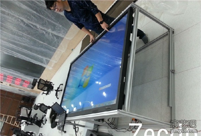 98寸触摸液晶电视电子沙盘工程案列展示