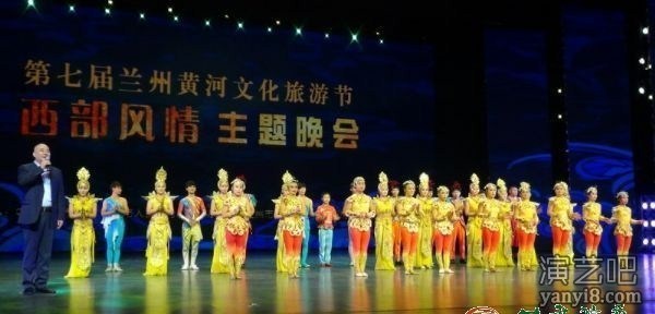 甘肃省杂技团为第七届中国·兰州黄河文化旅游节添彩助兴
