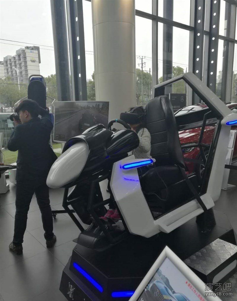 上海vr极品赛车出租 vr赛车出租 vr飞行器 vr电影椅滑雪