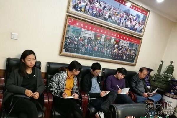 甘肃省歌剧院召开传达党的十九大精神部署下一步学习贯彻十九大精神工作会议