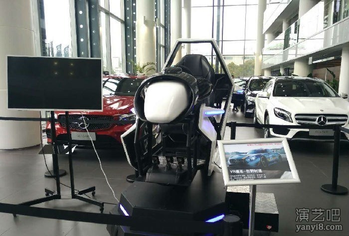 VR赛车游戏设备出租服务VR游戏运行平台暖场互动VR设备