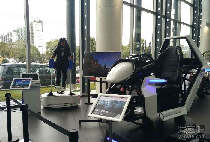 VR赛车游戏设备出租服务VR游戏运行平台暖场互动VR设备