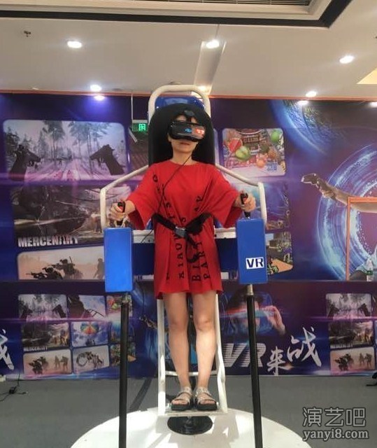 上海VR飞行器设备出租 站立飞行器租用 VR飞行设备租赁