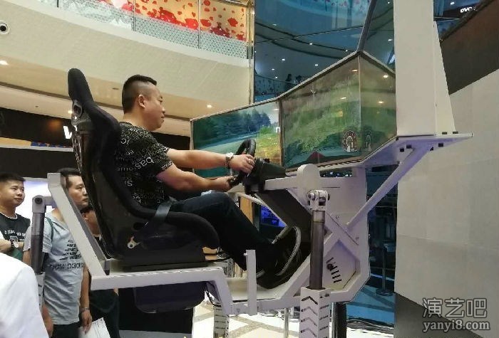 VR虚拟赛道体验 VR赛车出租 VR赛车价格 图片 VR赛车出