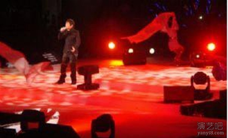 2010年王杰《王者归来》北京五棵松演唱会