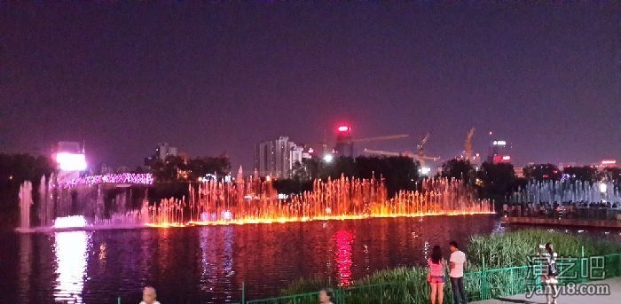 明狮上海昂科拉泡沫宣传机巡展泡沫机