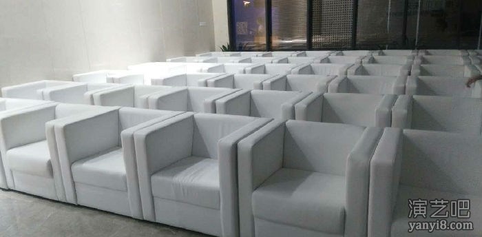 深圳单双三人白色皮革沙发椅论坛老板会议沙发茶几出租