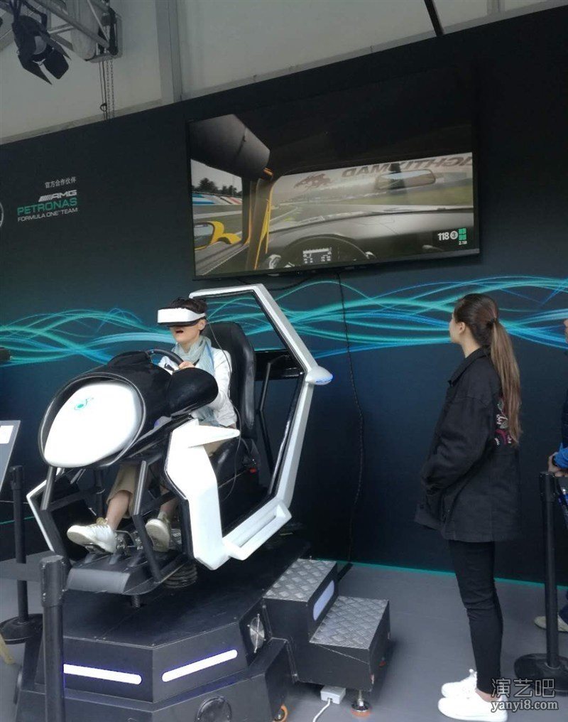 新款推出F1赛车出租 VR赛车出租租赁 VR游戏设备赛车出