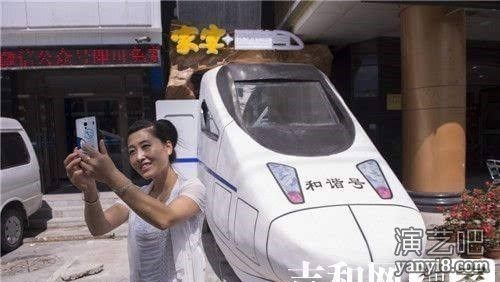 和谐号动车模型出租出售、尺寸可订制24小时电话畅通