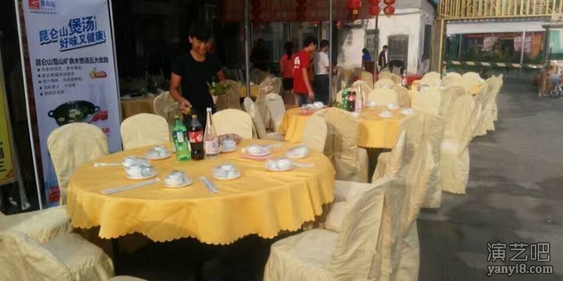 深圳大圆桌台餐桌宴会桌酒席桌围桌酒店桌吃饭桌子出租