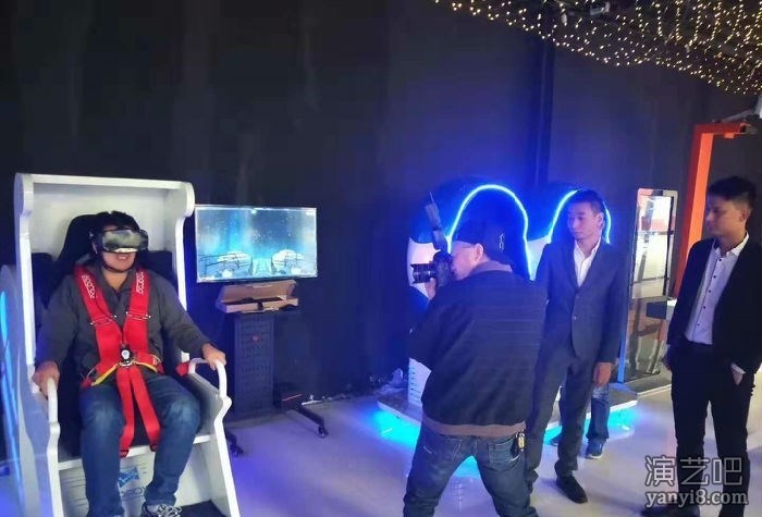 9DVR蛋椅出租，虚拟现实动感影院VR体验设备出租租赁