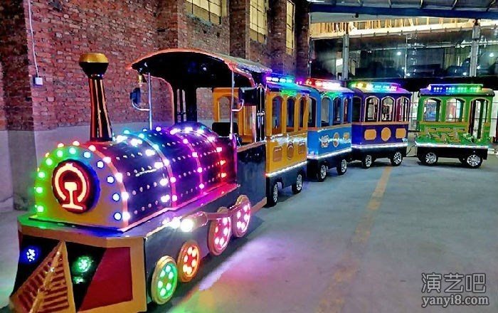 万达广场托马斯小火车游乐设备，观光无轨托马斯小火车