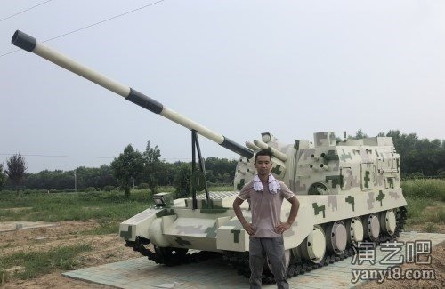 拍戏坦克定做 59坦克出售 履带式59坦克模型租赁 弘讯5