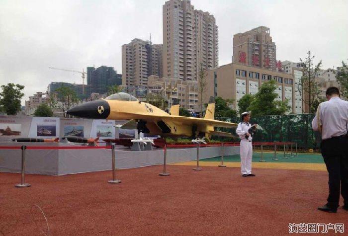 国庆节最火军事展模型中国十月一军事展活动军事展模型