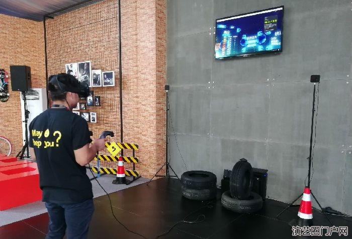 VR飞行器出租 VR赛车体验出租 VR虚拟现实设备租赁