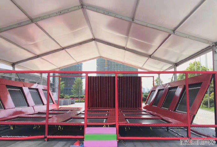 超级大蹦床黏黏乐设备出租暖场活动超级大蹦床租赁