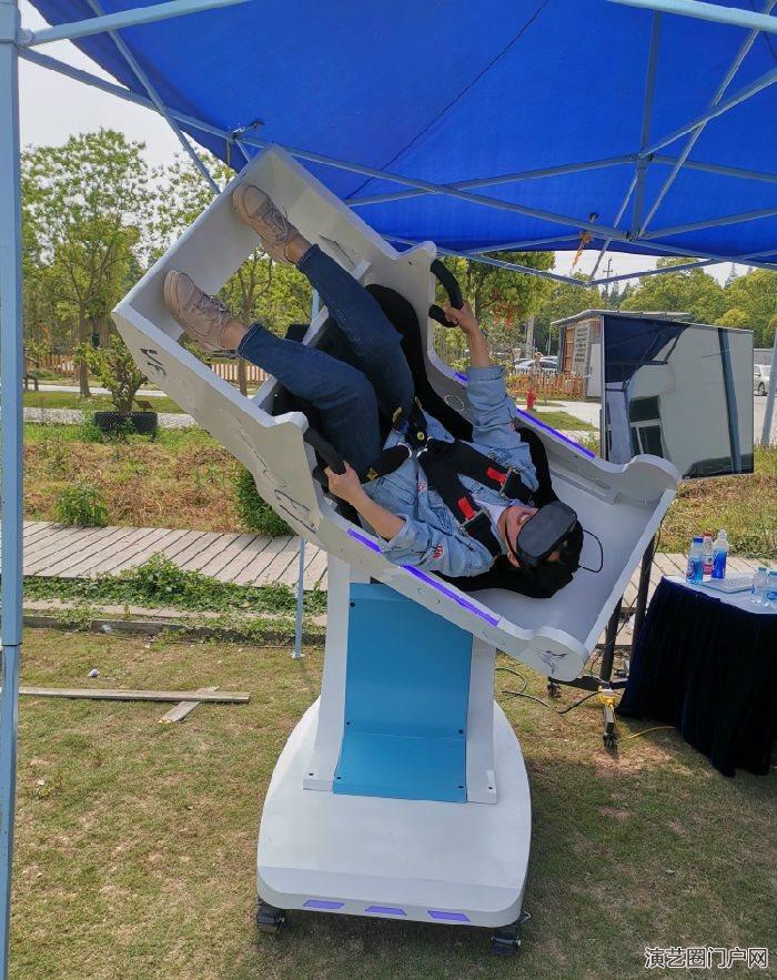 江西省出租VR飞行设备VR战机VR360旋转VR飞行器和VR震动