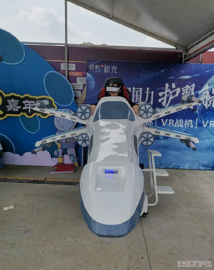 宁波市提供全套VR设备，VR赛车设备VR划船设备VR飞行器