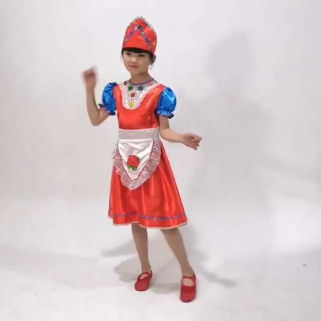君晓天云儿童表演服装少数民族服男女款俄罗斯族小学生幼儿园舞台演出服