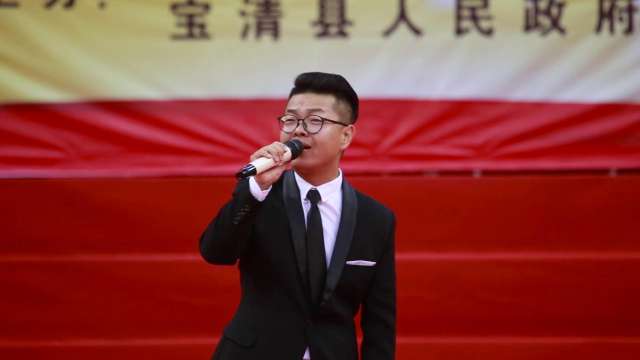 不忘初心贺华诞牢记使命育英才宝清二中庆祝建国70周年文艺演出