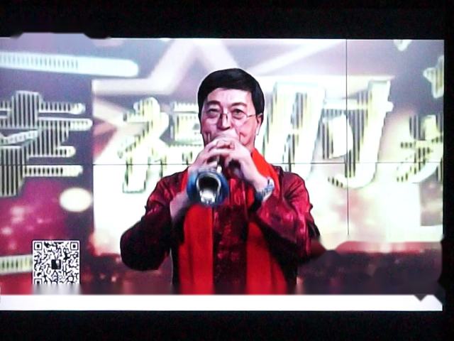 唢呐演奏家毛景发先生.在哈尔宾电视台影视频道.参加庆祝国庆70周年演出