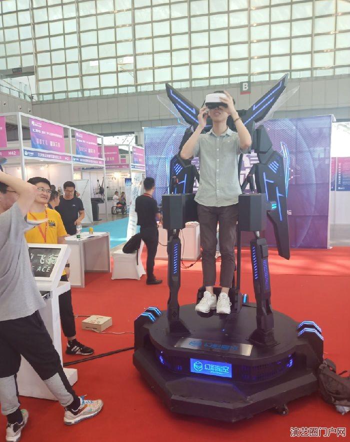 上海君肯VR飞行器 VR360旋转 VR站立式飞行器出租租赁