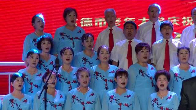 常德老年大学庆祝中华人民共和国成立70周年《我和我的袓国》歌咏会演出《乘胜进军》
