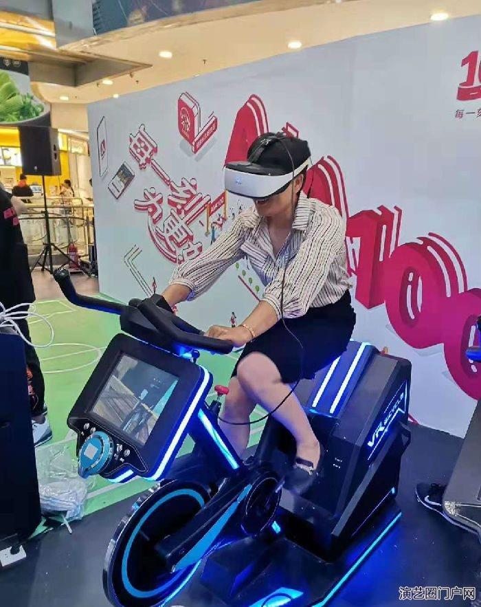 VR设备出租VR赛车租赁VR热气球出租VR蛋椅出租