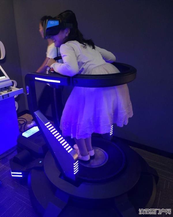 上海提供VR震动设备 幻影星空VR震动 VR站立式飞行器 V