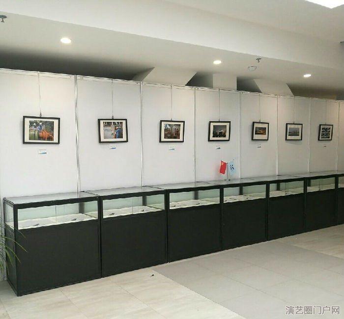 深圳高低展示柜出租-方柜出租-全新展柜租赁制作工厂