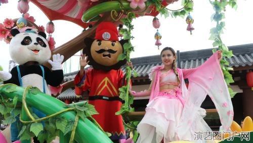 大型巡游花车出租巡游花车价格