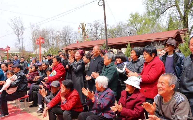 学史践初心 文艺聚民心——甘肃省陇剧院红色文艺轻骑兵赴中共邠宁支部旧址开展主题党日活动