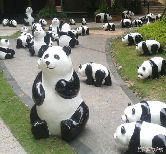 熊猫租赁熊猫展览卡通模型出租道具租赁公司