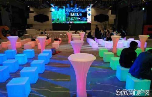 上海活动吧桌吧椅租赁，发光吧桌出租，发光凳子租赁，