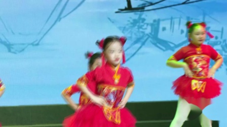 明扬艺术学校2023年汇报演出中国舞《听我说》